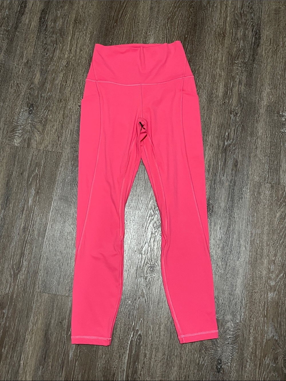 Like New Lululemon Matching Align Lip Gloss Set. Size Top 8/Bottom 4 - Picture 5 of 11